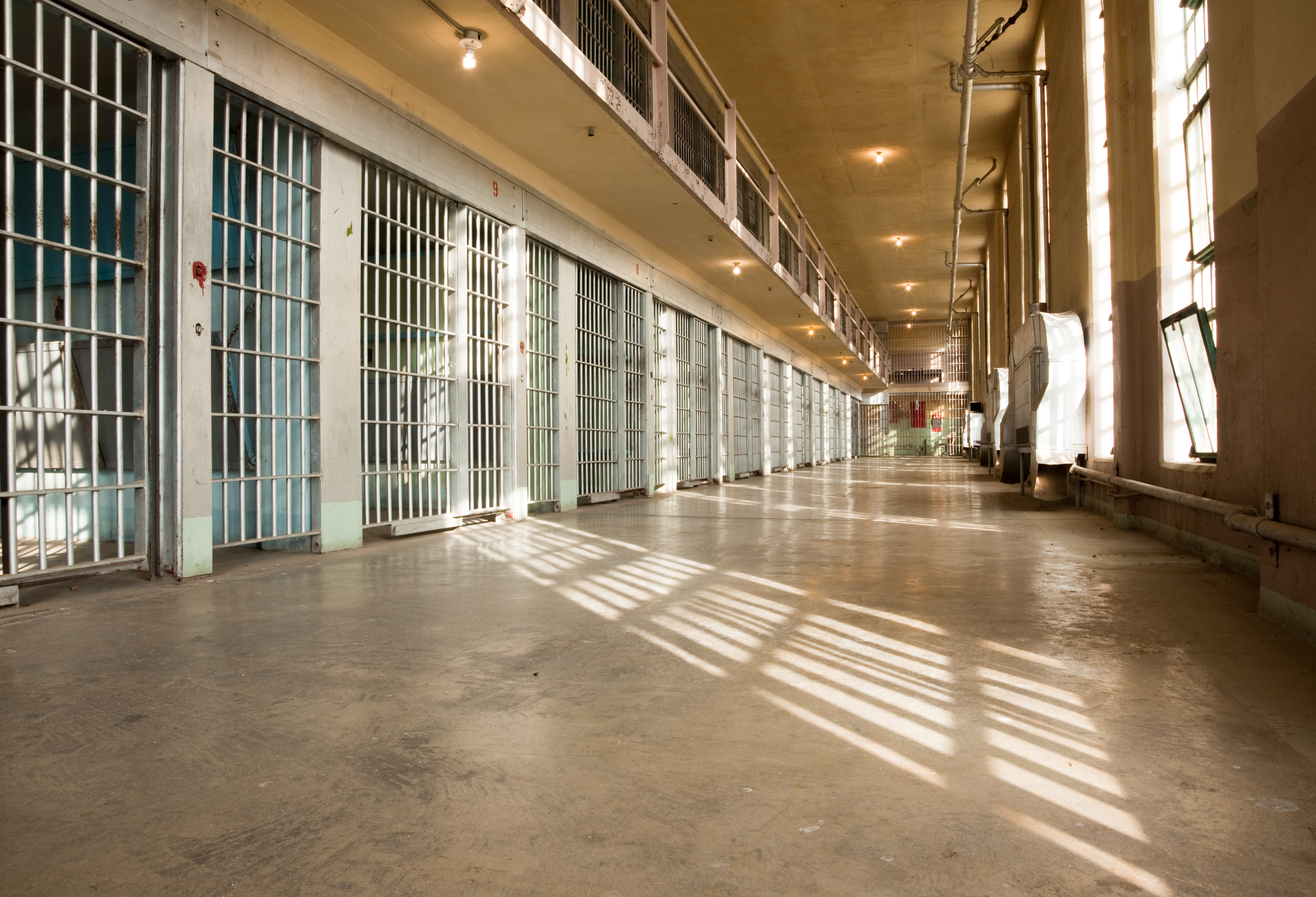 Featured Images - Chieppor & Egnerr